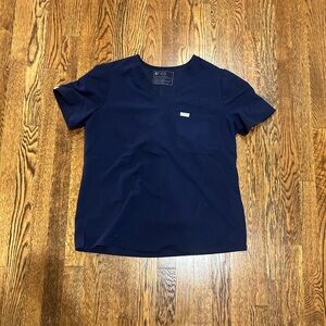 FIGS Navy Catarina One-Pocket Scrub Top, Size L